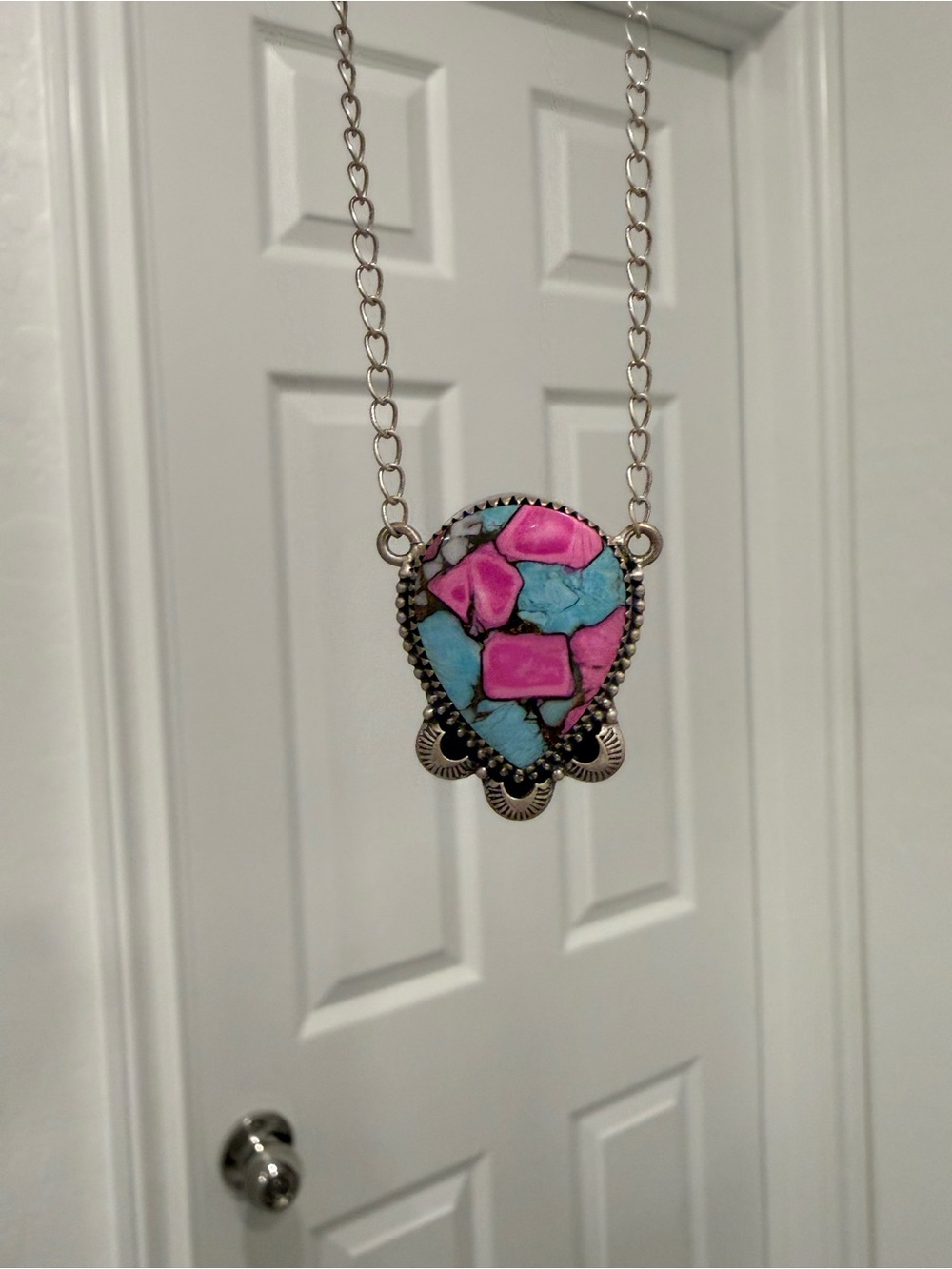 Nizhoni Traders Cotton Candy Turquoise Necklace - BRAND NEW, NEVER BEEN WORN
